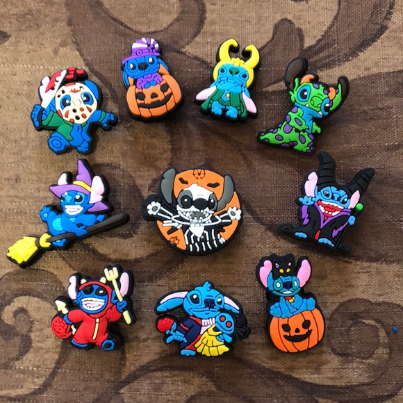 Other - 🛍️5/$20🛍️NWOT🛍️10 Halloween Stitch Shoe Charms.